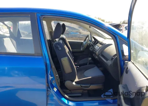 2008 Honda Fit Sport z USA, uszkodzony, nr VIN JHMGD38638S012431